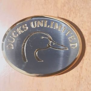 Vintage DUCKS UNLIMITED Oval Gold & Silver Tone Logo Hook Belt Buckle 1980s Rare